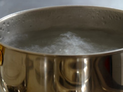 Топ-5 способів очищення питної води в домашніх умовах, які варто знати