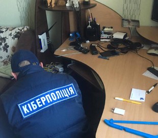 У Києві викрили зловмисників, які продавали персональні дані в Telegram