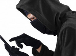 Пенсионер отдал телефонным мошенникам более 700 тысяч гривен