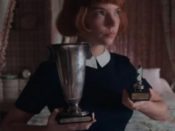 Netflix показал первый тизер мини-сериала "Ферзевый гамбит" с датой премьеры