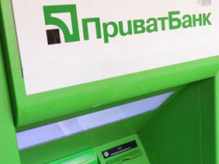 Клієнт Приватбанку втратив гроші через збій у роботі банкомату