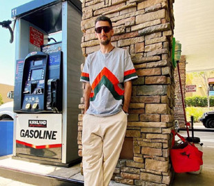 Олександр Еллерт виїхав до США: шоумен відповів на хейт юзерів та знову нарвався на критику