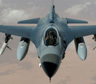 Під час атаки РФ на Україну дрон порушив повітряний простір Румунії, у небо підняли F-16