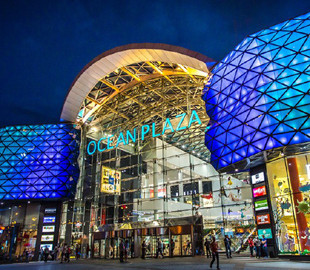 У Києві закрився торговий центр "Ocean Plaza", співвласником якого називають друга Путіна