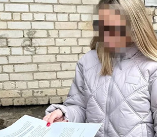 На Житомирщині матір підозрюють у виготовленні дитячої порнографії із власною малолітньою донькою