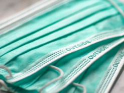 Главное - кафе закрыть: сеть позабавила ироничная фотожаба на карантин в Украине