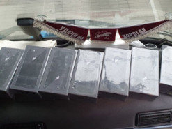 На Закарпатье таможенники изъяли партию мобильных телефонов