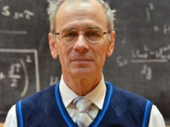 Одесский учитель физики отснял более 700 видеоуроков за 6 лет