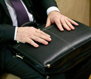 Провайдеры продолжают бороться против попыток властей усилить регулирование телеком-отрасли