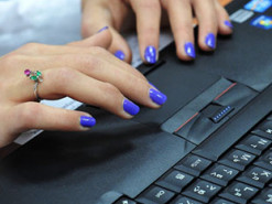 Женщине присудили год условно и 8 тысяч компенсации за пост о "Новороссии"