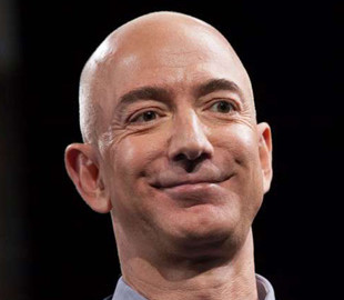 Заклик до Безоса не повертатися на Землю підписало 40 тисяч осіб