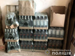 Интернет-торговля паленой водкой в новогодние праздники закончилась огромными штрафами