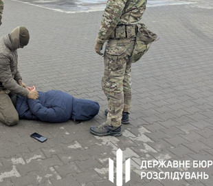 5 років ув’язнення отримав прикордонник, який «зливав» дані про розташування підрозділів ЗСУ