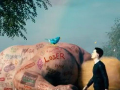 10-секундный ролик с голым Трампом продали за $6,6 млн на криптовалютной бирже