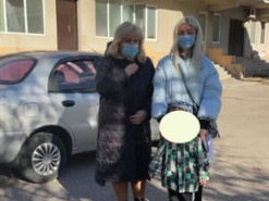 В Харькове разыскали женщину, которая била ребенка в прямом эфире Instagram