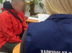 Підпалив Укрпошту: в Харкові судитимуть 18-річного хлопця, якого завербували росіяни