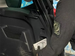 Прикордонники викрили рекордну партію iPhone на українсько-польському кордоні