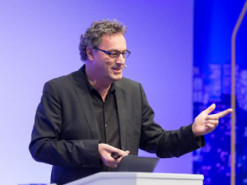 Герд Леонхард: через 10 лет все программисты станут безработными