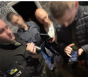 Інтернет-агітатор виправдовував дії окупантів: СБУ провела обшуки