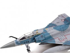 Стали відомі технічні характеристики французьких модернізованих винищувачів, які отримає Україна