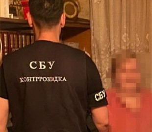 Колишня артистка Хмельницької філармонії поширювала російські фейки