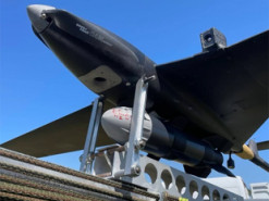 Українські розробники інтегрують керовані боєприпаси MDSI у бойові дрони Punisher