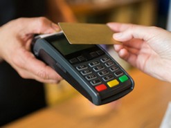 Рассчитываться карточкой в магазинах небезопасно: найдена новая угроза