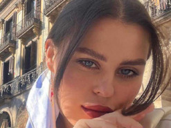 Лідерка гурту KAZKA надихнула історією про рідний Харків та показала фото з дитинства