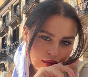 Лідерка гурту KAZKA надихнула історією про рідний Харків та показала фото з дитинства