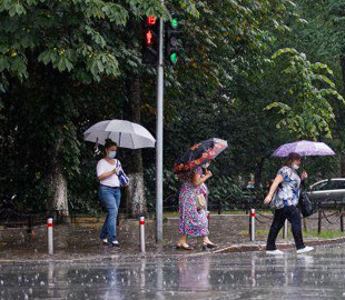 Мешканців Київської області попереджають про негоду завтра: що відомо