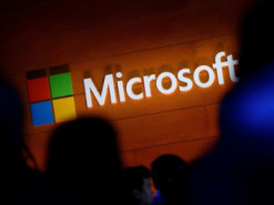 Microsoft начала торговать запрещенными ноутбуками Huawei