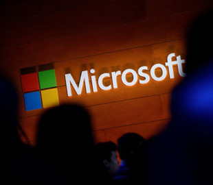 Microsoft начала торговать запрещенными ноутбуками Huawei