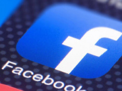 Facebook создаст приложения для путешествий и подкастов