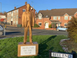 У Британії поставили пам’ятник путіну з головою у формі статевого члена