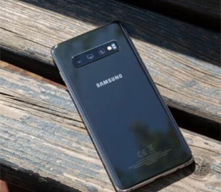 Samsung выпустила обновление для Galaxy S10 с функциями Note 10