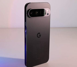 Розібраний Google Pixel 9 показали на відео