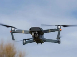 Запуск дрона над урядовими будівлями у Варшаві: у діях українця і білоруски не вбачають виконання замовлення іноземних служб - ЗМІ