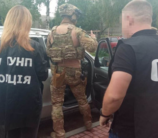 У Житомирі заблокували схему продажу авто, ввезених для ЗСУ