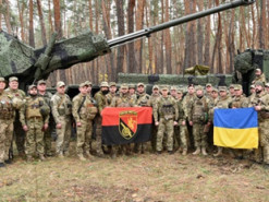 ЗСУ вперше показали на фронті шведську САУ Archer