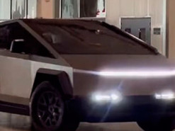 Tesla продемонстрировала способность пикапа Cybertruck подруливать задними колёсами