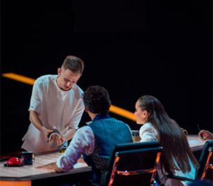 Не знаючи пароля: фокусник увімкнув iPhone Ксенії Мішиної