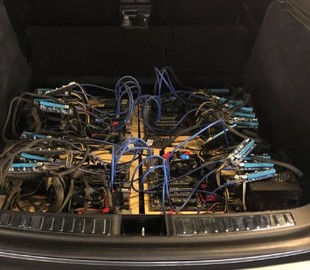 Электромобиль Tesla можно превратить в майнинг-ферму