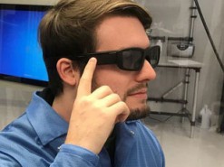 Vuzix привезет на CES первые очки дополненной реальности с поддержкой Alexa