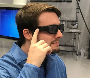 Vuzix привезет на CES первые очки дополненной реальности с поддержкой Alexa