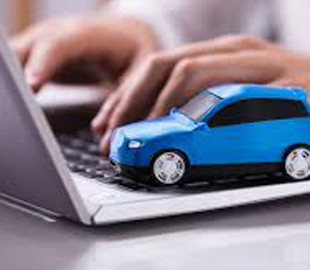 Хотів продати авто, а позбувся чималої суми: чоловік потрапив на гачок інтернет-шахраїв