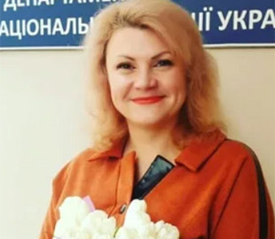 Ударили подаренной бутылкой, потом ножом: близкие рассказали об убитой киберполицейской из Киева
