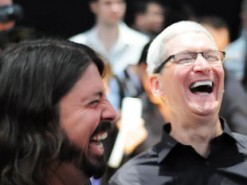 ФБР очень не любит Тима Кука