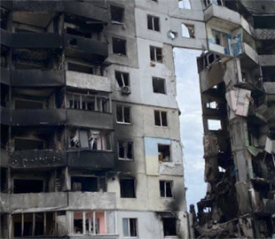 Волонтер зворушив соцмережі фото з визволеної Бородянки та сіл району