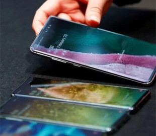 Samsung сделает свои смартфоны дешевле в следующем году