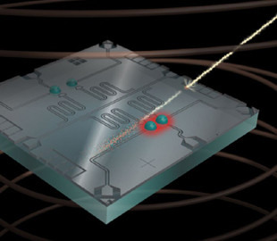 Физики выяснили, как космические частицы и фоновая радиация влияют на квантовые вычисления